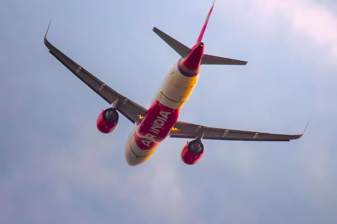 MEMBINGUNGKAN Laporan Kecelakaan Air India AI 171, Kurang Transparansi Picu Spekulasi