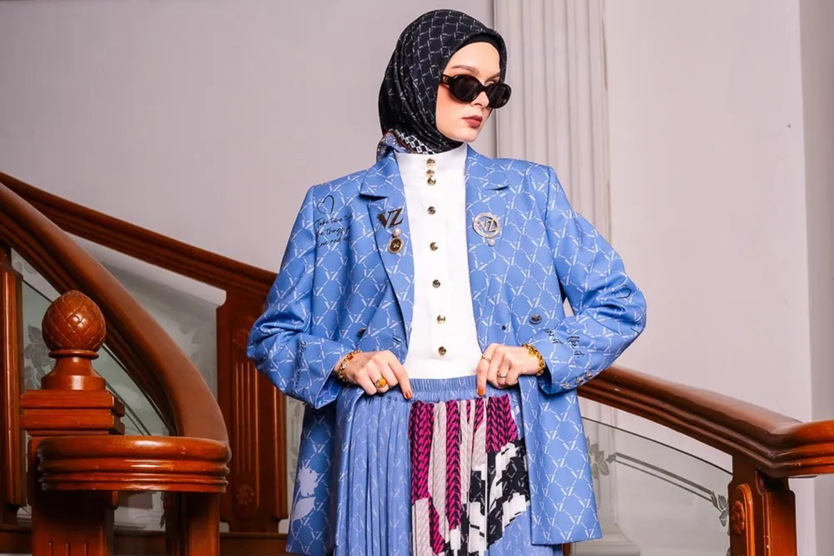 Koleksi Fashion Item Menawan dari Vivi Zubedi, Gaya Modis dan Elegan untuk Wanita Modern