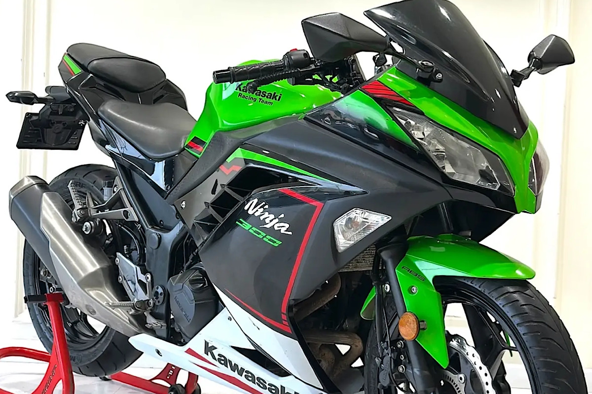 Pemula Dunia Motor Sport Ingin Lebih Serius Harus Coba Kawasaki Ninja 300, Berikut Spesifikasinya