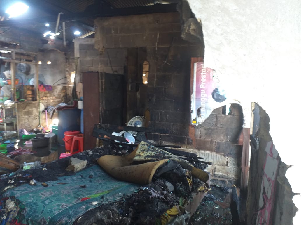 Hendak Bunuh Diri, Warga Kenten Azhar Bakar Kasur, Rumah Nyaris Ludes Terbakar