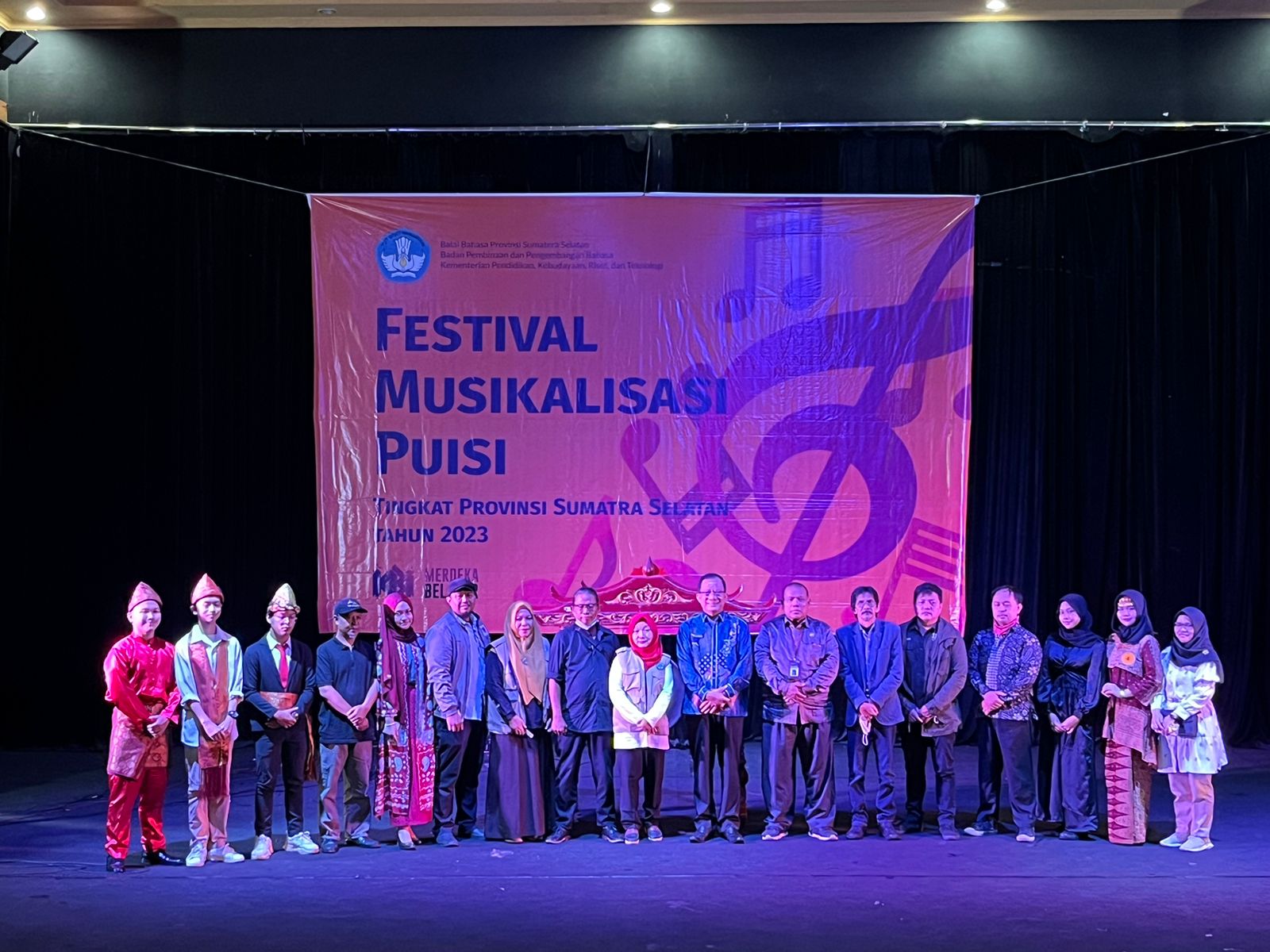 12 Tim Ikuti Festival Musikalisasi Puisi Balai Bahasa Sumsel