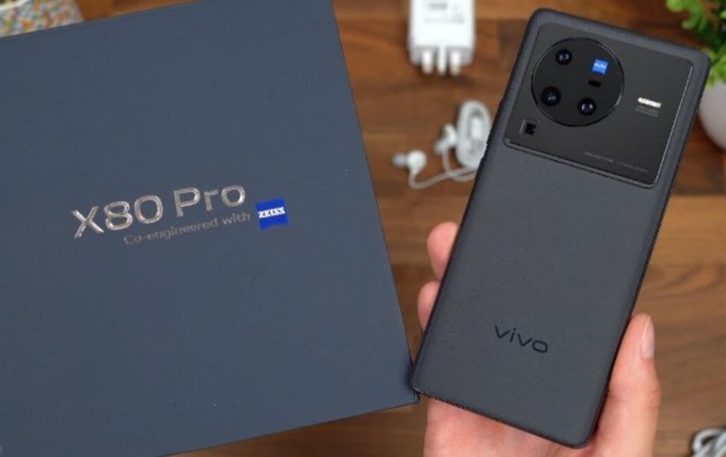 Vivo X80 Pro: Punya Keunggulan Fotografi Berkat 4 Lensa Kamera OIS dan Kolaborasi dengan Zeiss T Coating
