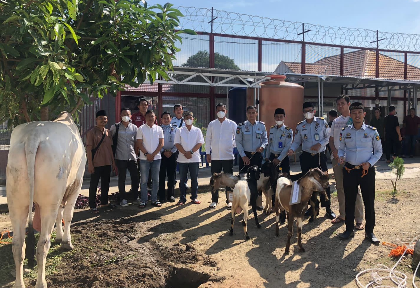 Kurban 1 Sapi, 4 Ekor Kambing di Lapas Kayuagung