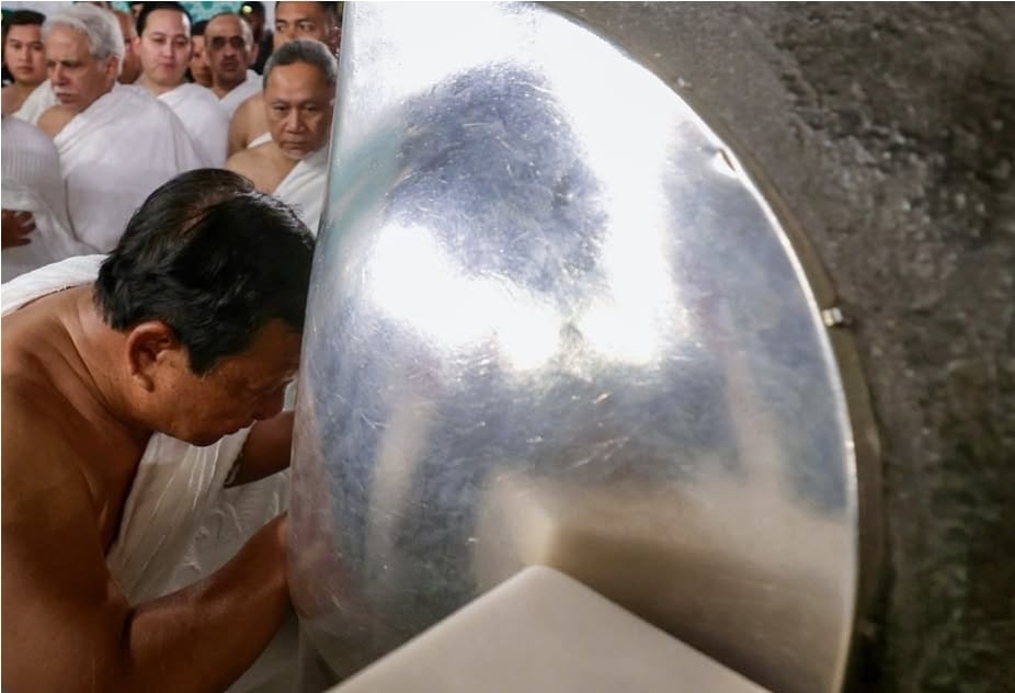 Presiden Prabowo dan Rombongan Berdoa di Tempat Mustajab Saat Umrah, Minta Keberkahan untuk Indonesia
