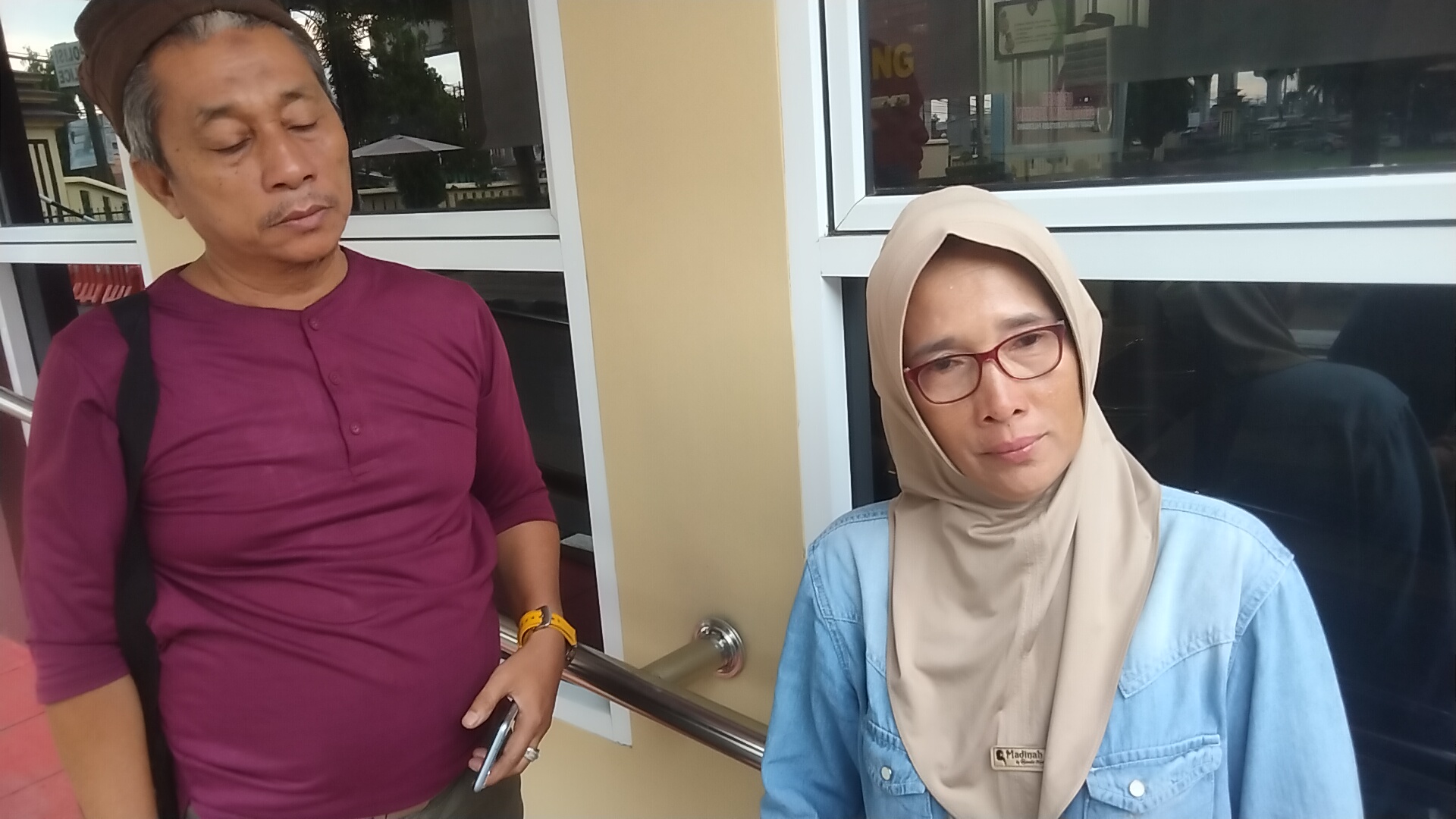 Pasal Belum Lunasi Hutang, Wanita Ini Tak Diizinkan Pulang Hp Dirampas, Takut Keluarga Terancam