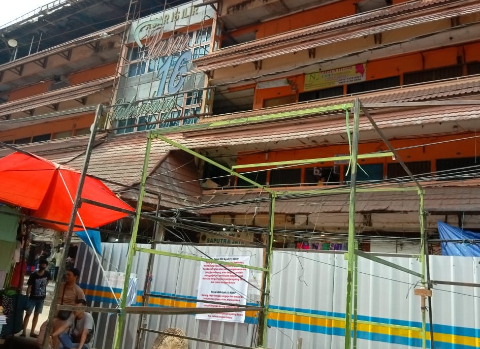 Lokasi Jualan PKL Pasar 16 Ilir Sudah Dipagar Seng, Pedagang Dipindah Sementara  