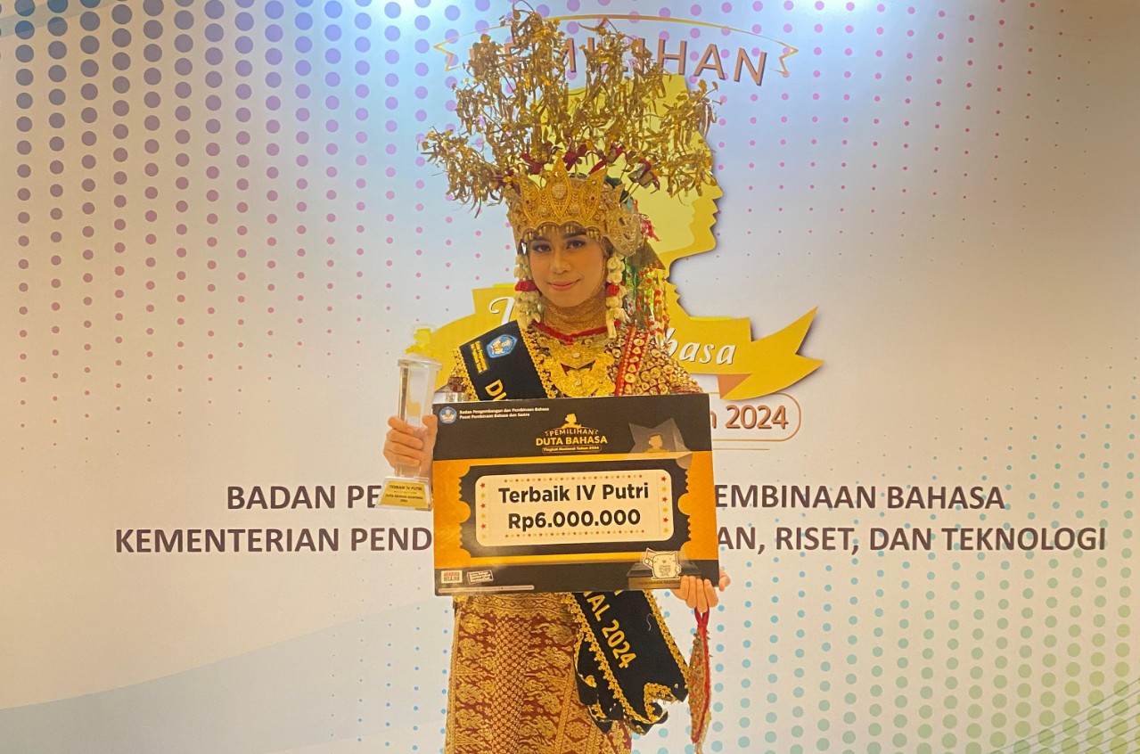 Amazing! Mahasiswa Universitas Bina Darma Raih Peringkat Terbaik Pemilihan Duta Bahasa Tingkat Nasional 2024