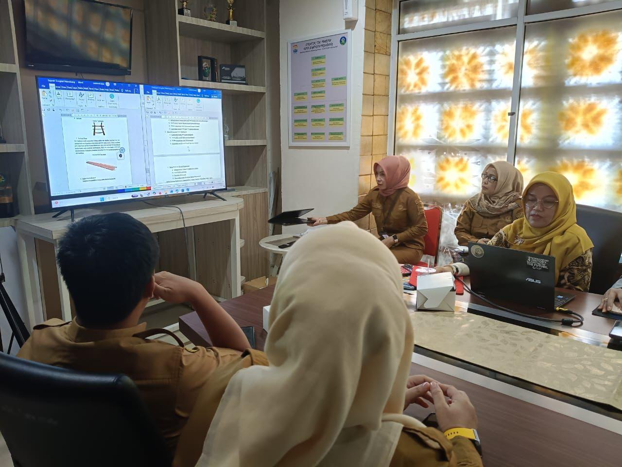 Kemenkum Sumsel Perkuat Finalisasi Dokumen IG Songket Palembang