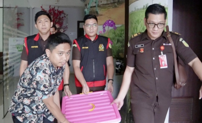 Penyidikan Kredit Bermasalah Rp1,3 Triliun, Kejati Sumsel Masih Teliti Dokumen Sitaan dari PT BSS dan PT SAL