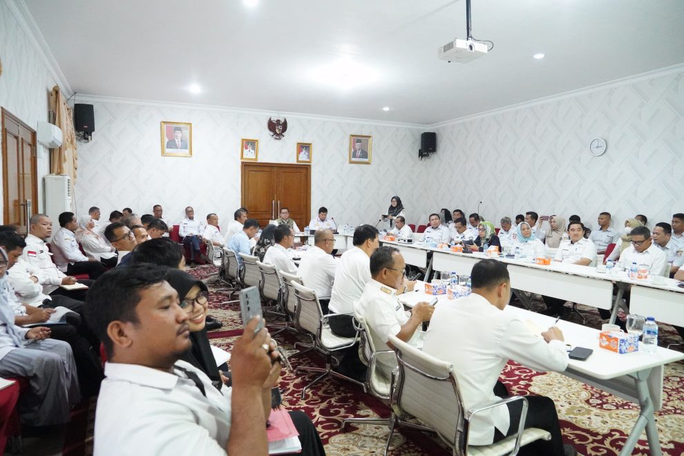 Pj Bupati Banyuasin Gelar Rapat Koordinasi Evaluasi Kinerja Triwulan I Tahun 2024