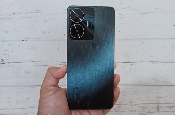 Realme C55 NFC Mengusung Layar Berteknologi IPS LCD dengan Desain Minimalis 