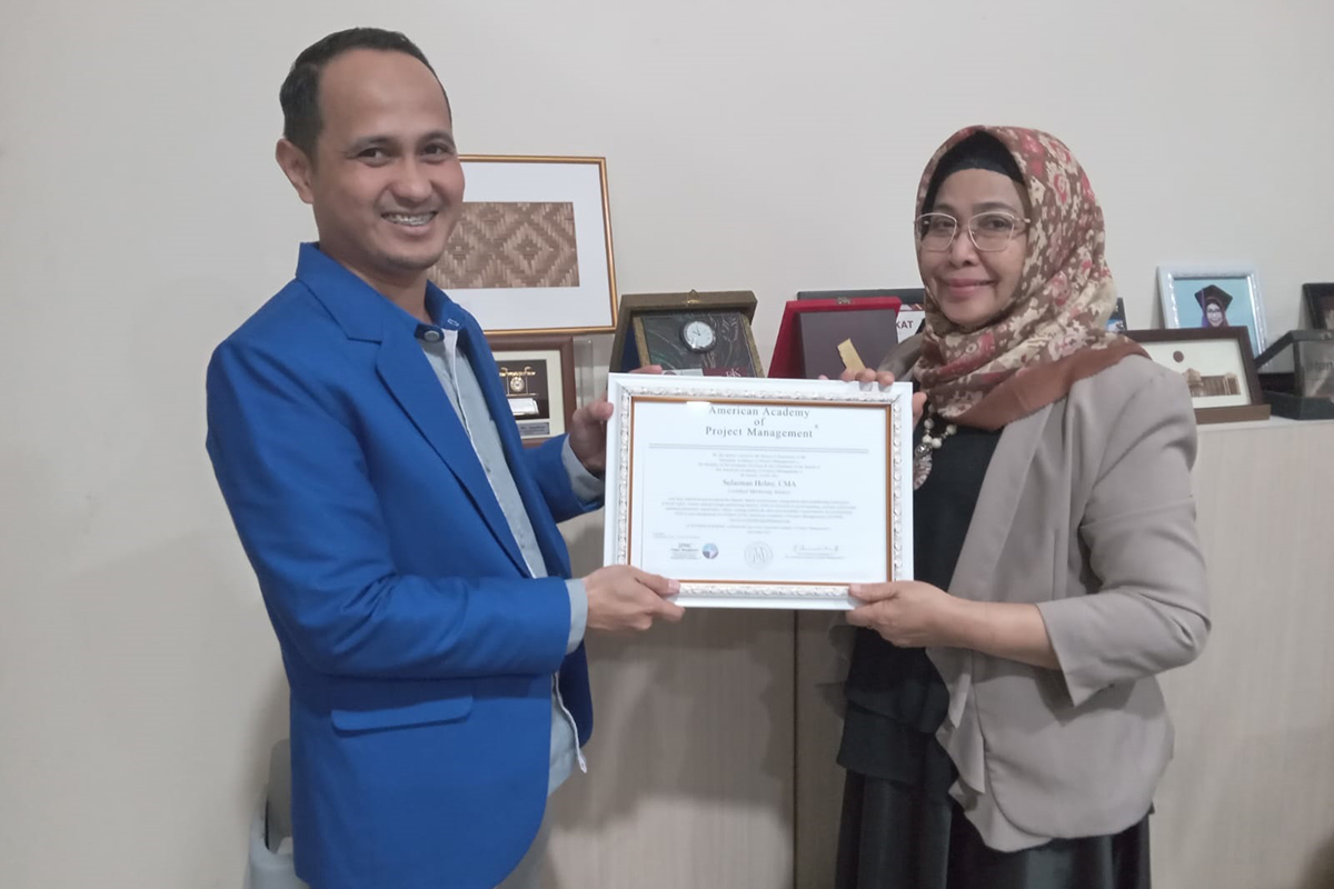 Prestasi Luar Biasa, Dosen UBD Palembang Raih Certified Marketing Analyst di level internasional