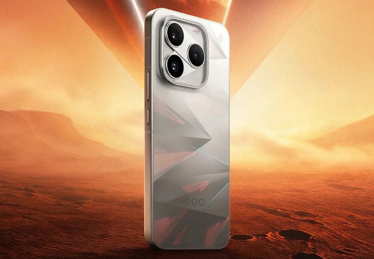 iQOO 16 Ditenagai Snapdragon 8 Elite Extreme Gen 6 dan Layar AMOLED M16 Samsung