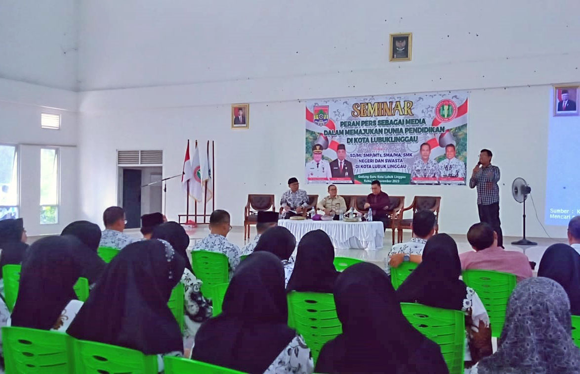 Pahami Peran Pers, Ratusan Guru di Kota Lubuklinggau Ikuti Seminar Jurnalistik