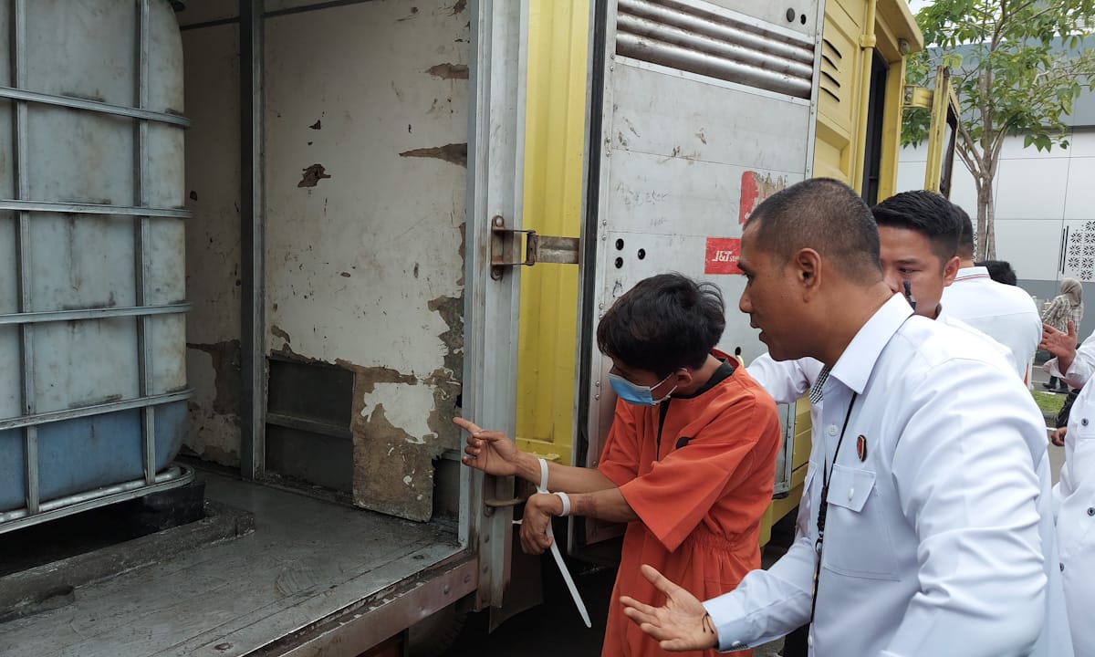Polda Sumsel Ungkap Penyebab Antrean Panjang BBM Solar Subsidi di Sejumlah SPBU, Simak!