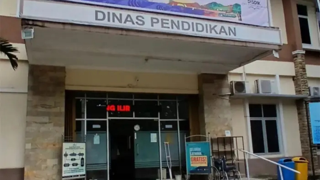 Ini Kata Sekdin Disdik Terkait Dugaan Pungli