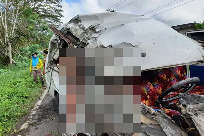Kecelakaan Maut di Jalan Lintas, Travel Baturaja Vs Dump Truk, 3 Penumpang Tewas di Tempat, 7 Luka-luka