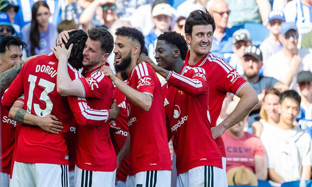 Tutup Laga  Premier League Musim ini, MU Menang 3-0 Atas Brighton