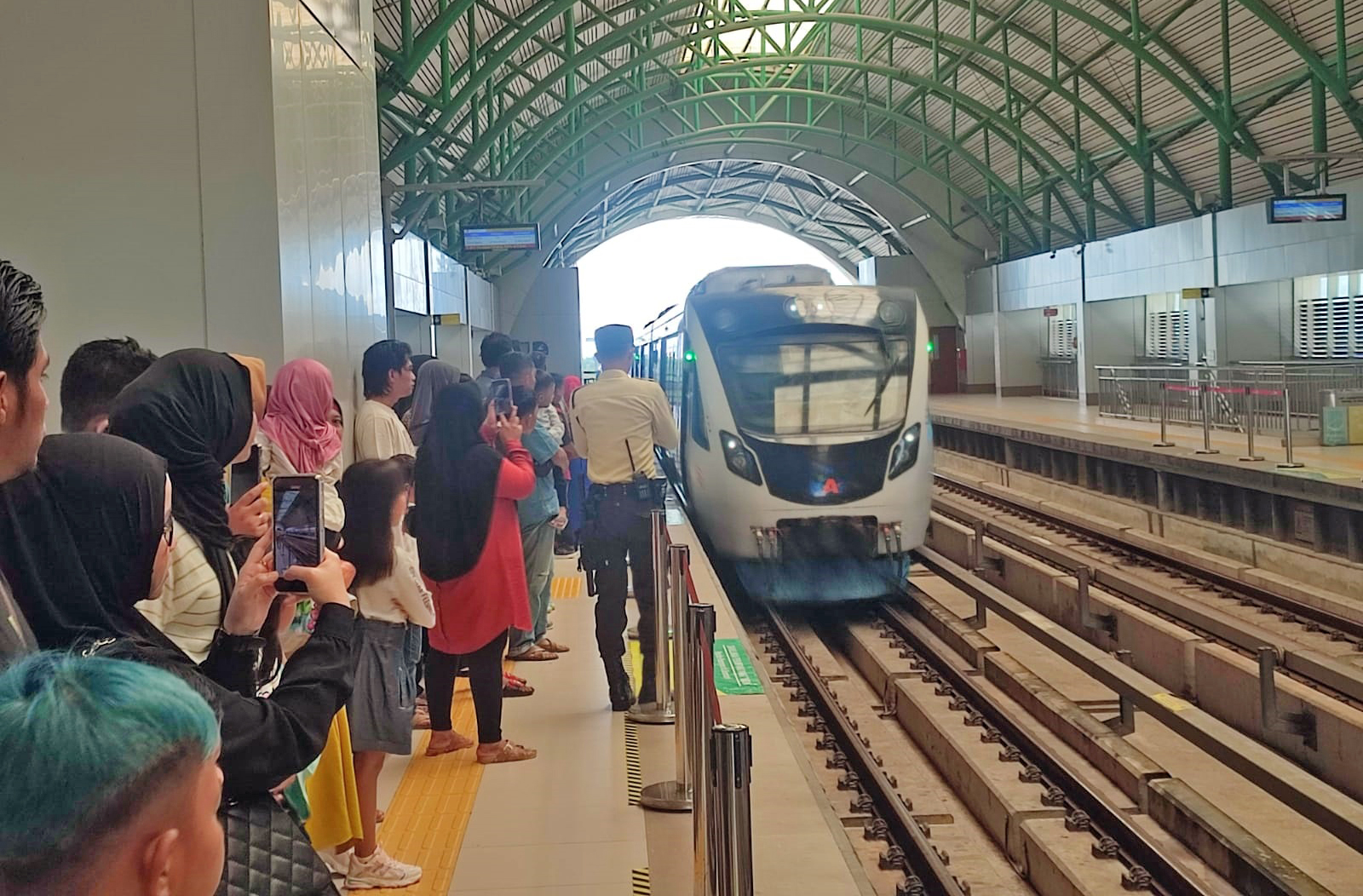 6 Tahun LRT Sumsel, Tumbuh Sebagai Transportasi Modern yang Membangun Budaya Kembali Ke Angkutan Umum