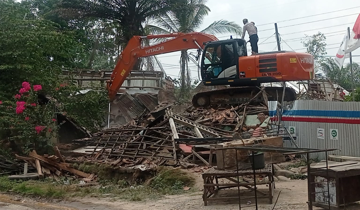 Musyawarah Mentok, PT KAI Eksekusi Bangunan Warga Dilahan Aset Pembangunan Fly Over Bantaian
