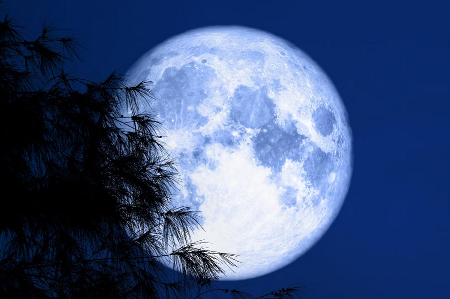 31 Agustus Terjadi Fenomena Super Blue Moon, Tanda Kiamat yang Disampaikan Rasulullah SAW Kembali Terbukti