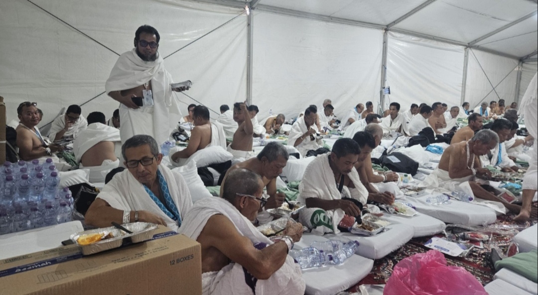 Hari Ini Jemaah Haji Indonesia Jalani Wukuf di Arafah, Puncak Ibadah Haji yang Penuh Haru