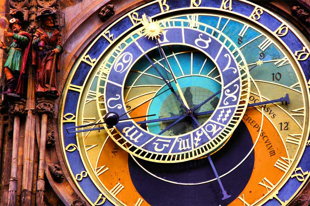 Legenda Jam Astronomi Orloj Praha, Benarkah Memiliki Daya Mistis serta Teror Kutukan yang Menghantui?