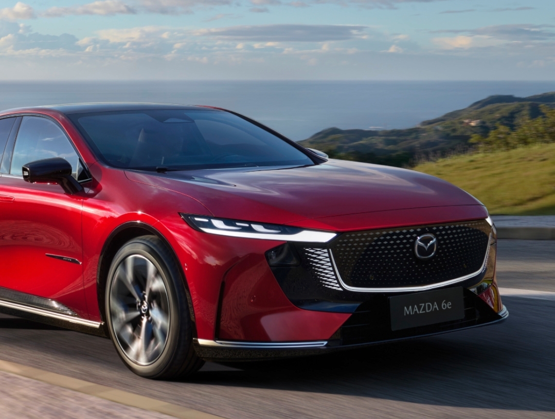 Mazda 6e UK 2026: Jarak Tempuh 560 Km, Fast Charging 195 kW, Harga Mulai £39.000-an