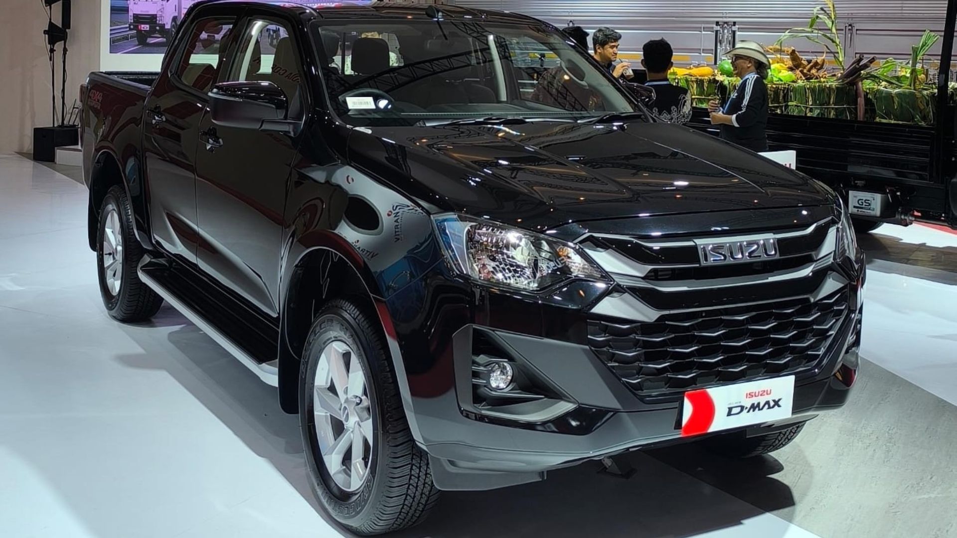 Isuzu D-Max Rodeo Resmi Meluncur di GIICOMVEC 2026, Siap Tembus Medan Ekstrem