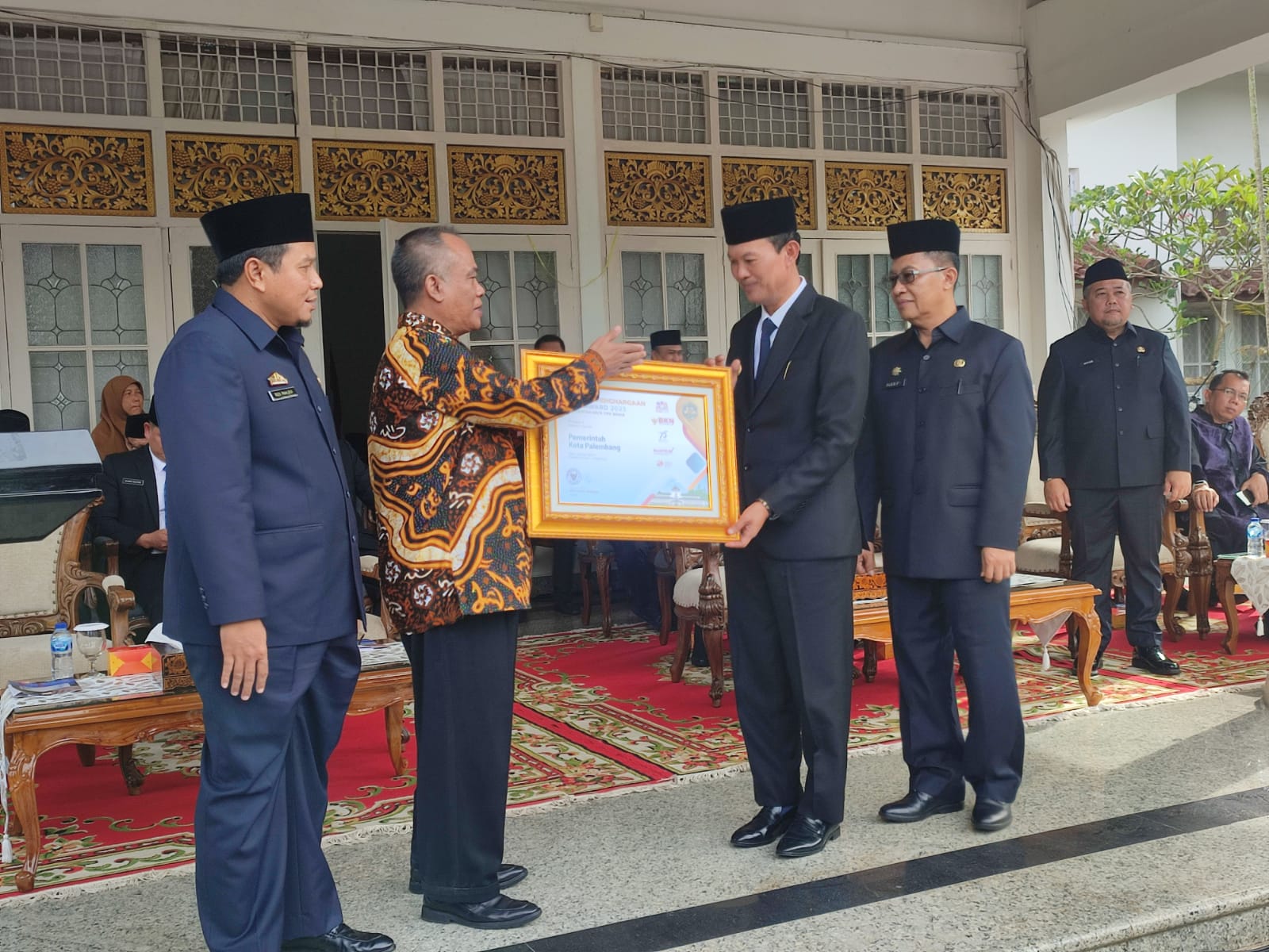 Diakhir Masa Jabatan, Wako Palembang Harnojoyo Terima 3 Penghargaan BKN Awards Tahun 2023