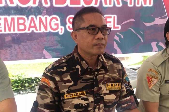 Keluarga Besar TNI Minta Effendi Simbolon Minta Maaf