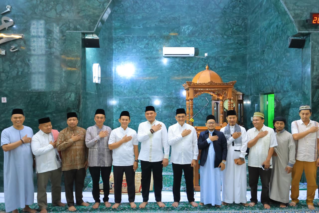 Sekda Edward Candra Hadiri Pengajian Ramadan, Perkuat Sinergi Pemprov dan DPRD Sumsel