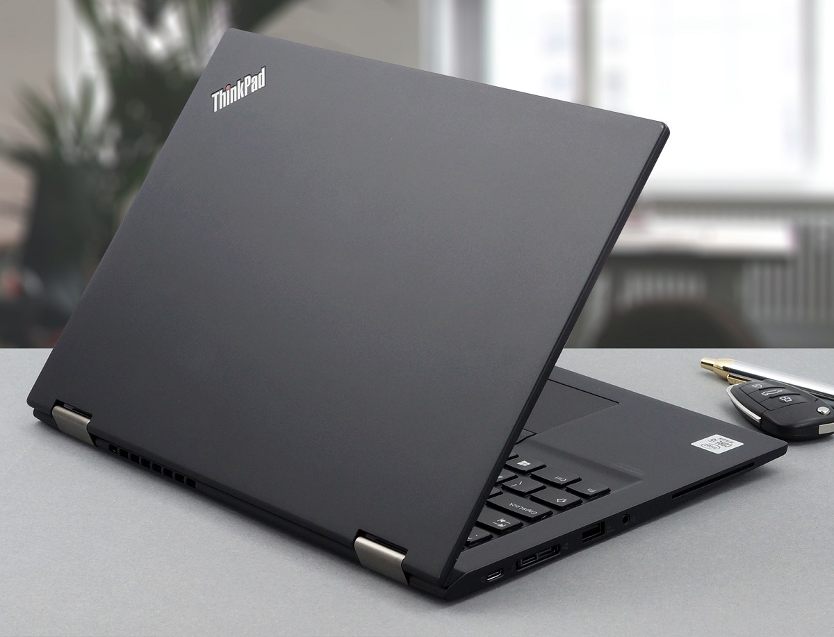 Lenovo ThinkPad X13 Yoga Ge3, Laptop Konvertibel dengan Layar Sentuh QHD 