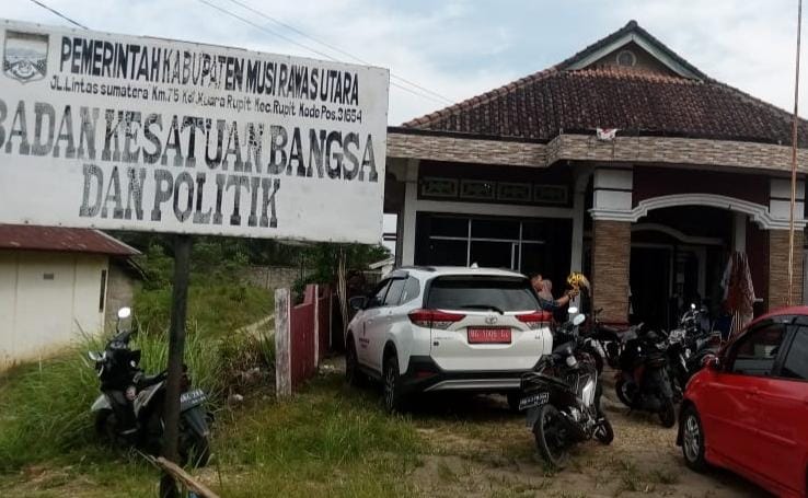 Oknum PNS Vs Honorer di Kantor Kesbangpol Muratara, Endingnya Laporan ke Polisi