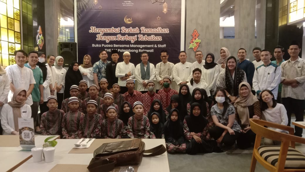 Hotel THE 1O1 Palembang Gelar Buka Puasa Bersama Puluhan Anak Panti Asuhan