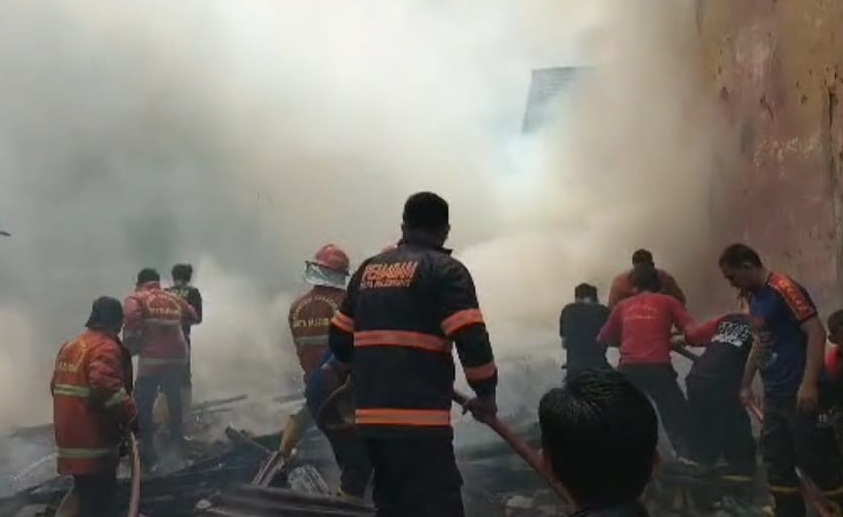Dua Rumah Hangus Terbakar, Diduga Sengaja Dibakar Pemiliknya Sendiri 