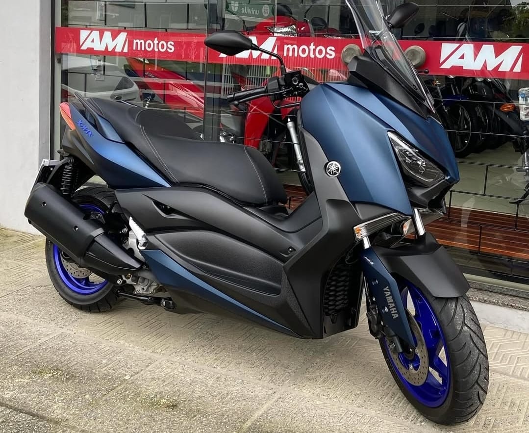 Bikin Pesaing Ketar-Ketir! Yamaha NMAX 250 2026 Hadir dengan Desain Agresif dan Fitur Super Canggih
