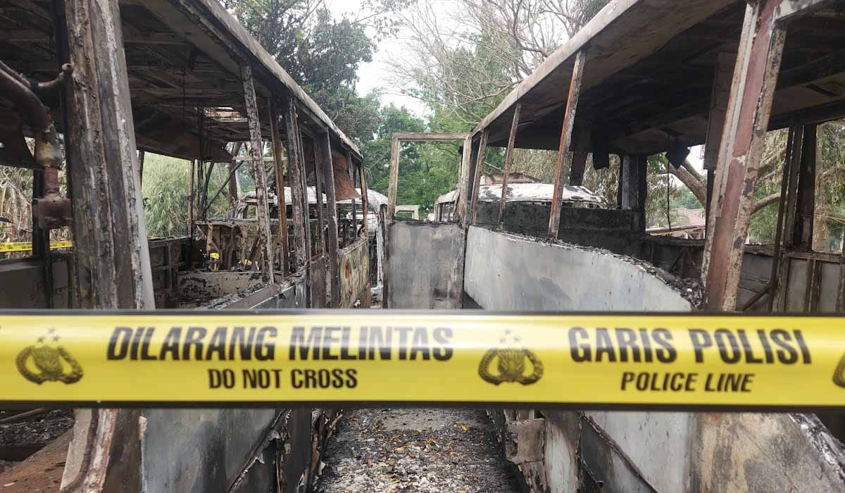 Update 12 Bus Trans Musi Hangus Terbakar, Kapolrestabes Palembang Sebut Ada Hal yang Mencurigakan 
