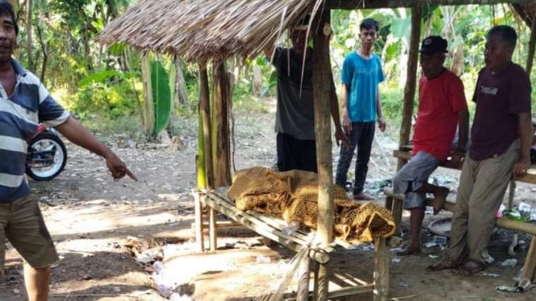 Tangan Genggam Parang, Badol Ditemukan Tertelungkup Tak Bernyawa di Aliran Sungai Kelingi