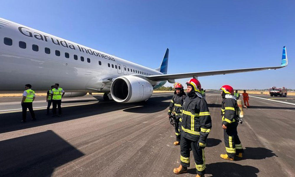 Roda Pesawat Garuda Pecah saat Take Off di Jakarta, Berhasil Landing di Bandara Sultan Hasanuddin