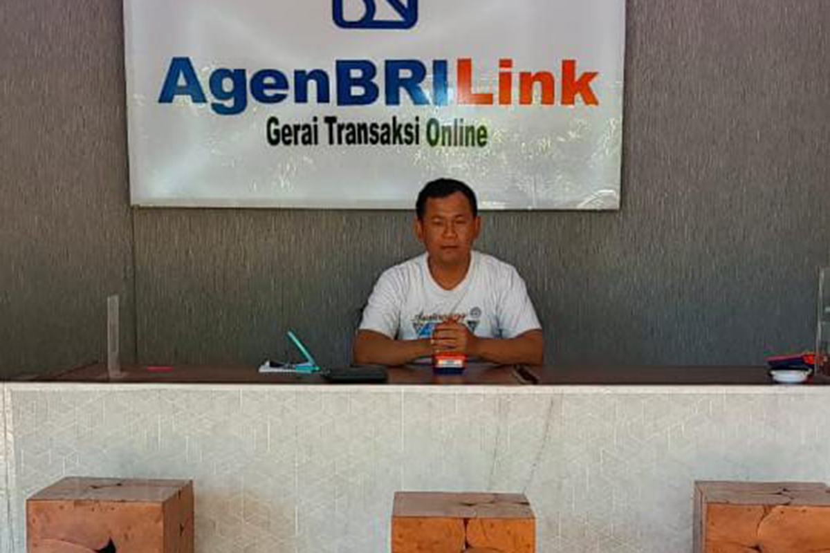 Berawal dari Coba-Coba, AgenBRILink di Situbondo Kini Jadi Solusi Akses Perbankan bagi Masyarakat Desa