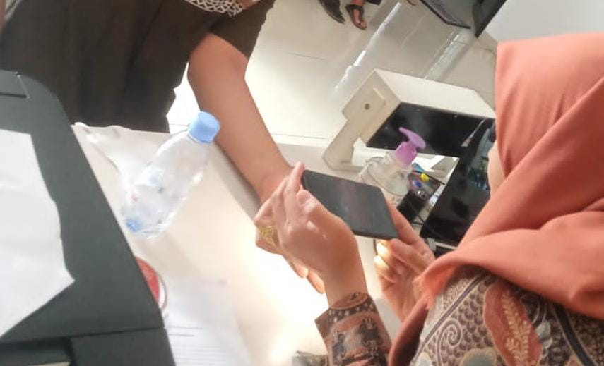 Jemaah Calon Haji Kota Prabumulih Mulai Rekam Biometrik Melalui Aplikasi Saudi Visa Bio