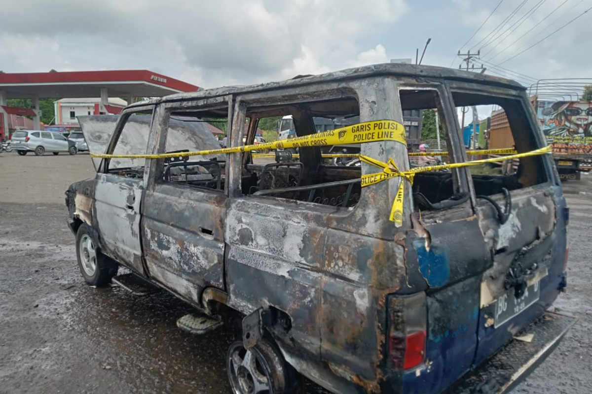 Mobil Kijang Ngepok BBM Terbakar di SPBU, Kepolisian Lakukan Pemeriksaan