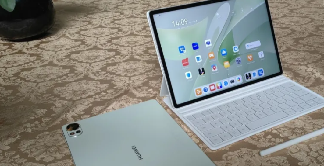 Huawei MatePad 12X: Tablet Rasa Laptop Mengusung HarmonyOS 4.2  Paling Cocok untuk Ekskutif Muda dan Mahasiswa