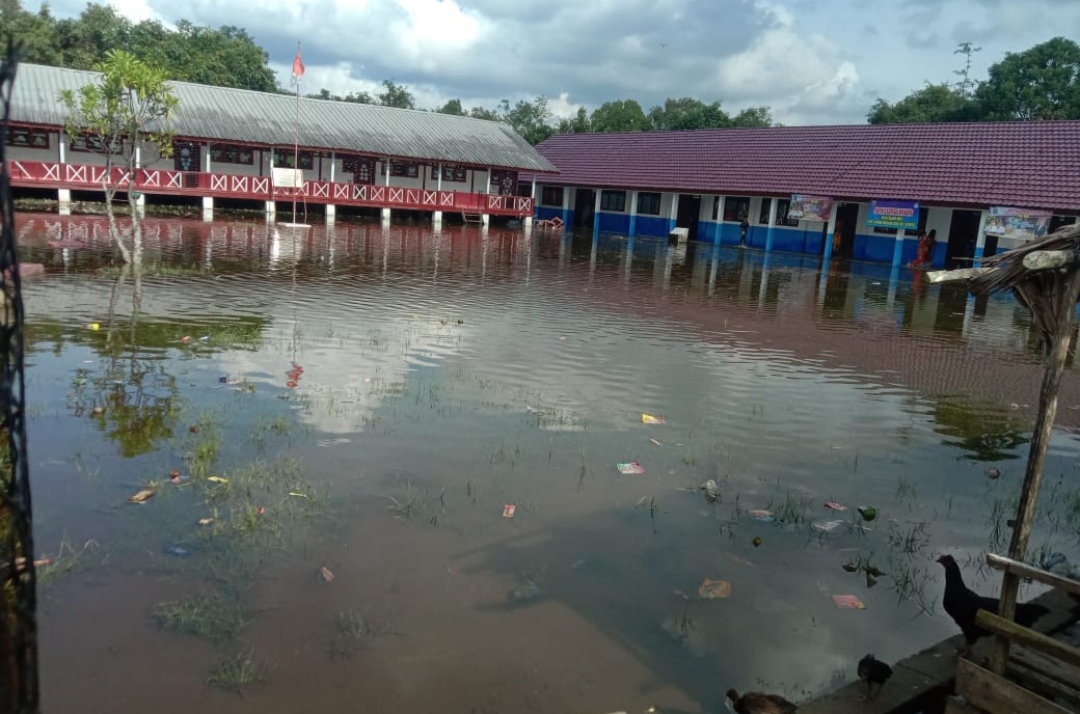 Sekolah di OKI Terdampak Banjir Diperbolehkan Belajar Daring