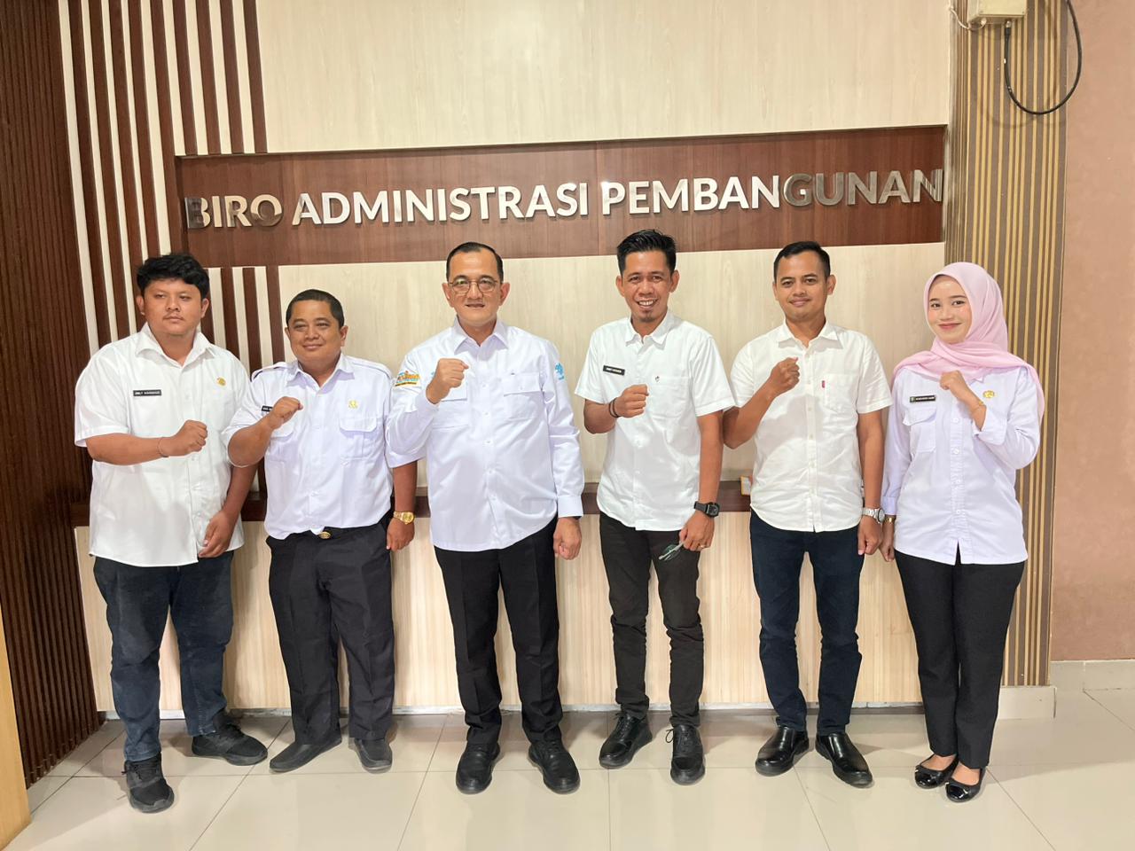 Sekda Edward Candra Silaturahmi ke OPD Usai Lebaran, Pastikan Pelayanan Publik Tetap Prima