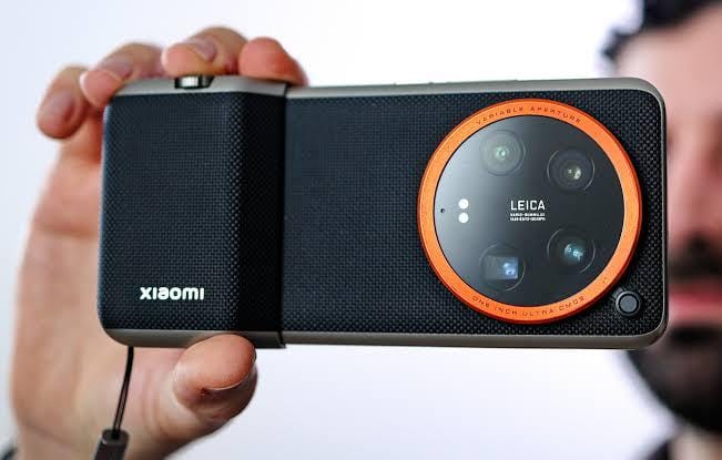 Xiaomi 15 Ultra Mengusung Kamera Profesional dengan Beragam Fitur Hebat