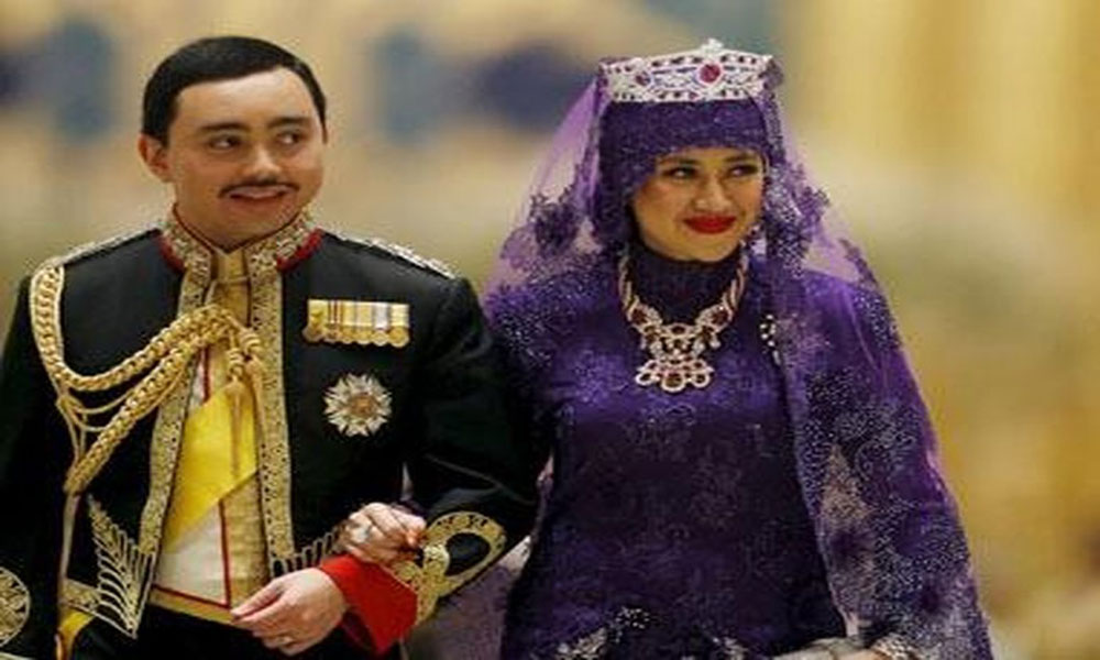 Perilaku tak Pantas, Sultan Brunei Cabut Gelar Kerajaan Menantunya