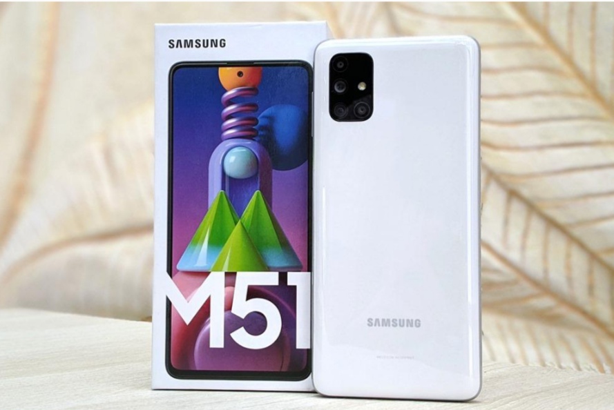3 HP Samsung Baterai Besar Awet Penggunaan Seharian Penuh dan Performa Tangguh