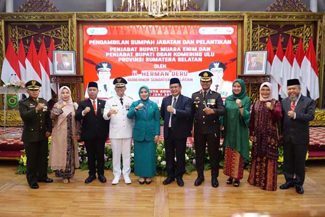 Ketua DPRD OKU Hadiri Pelantikan H Teddi Meilwansyah Sebagai Pj Bupati
